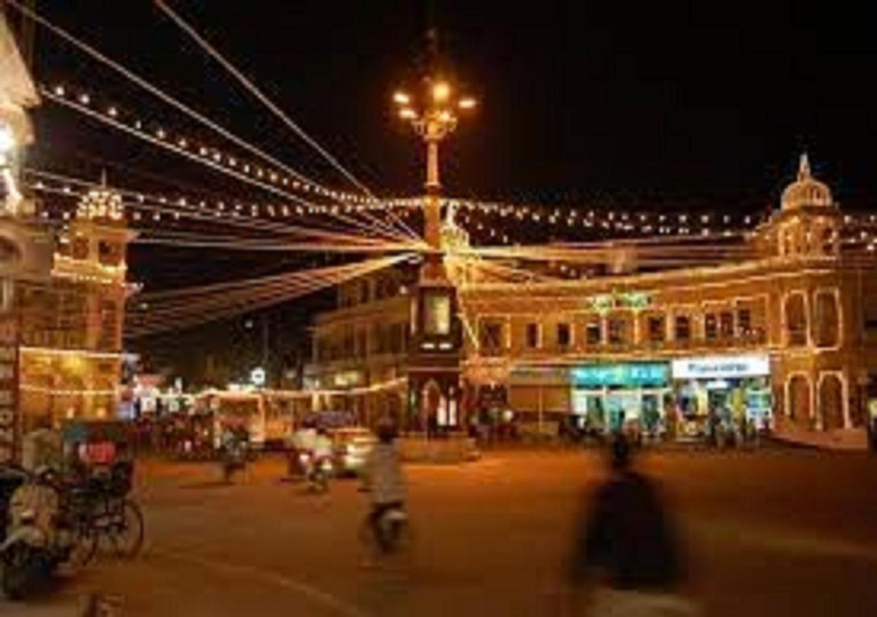 Mother Homestay Jaipur Luaran gambar