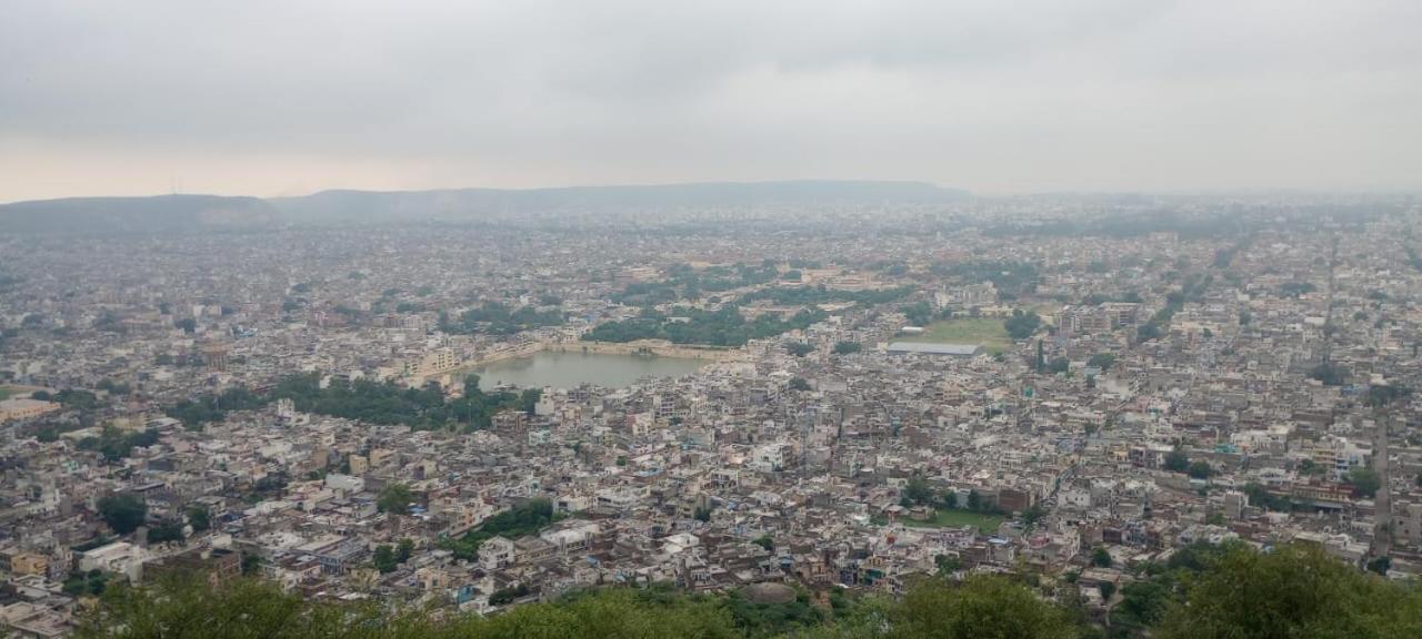 Mother Homestay Jaipur Luaran gambar